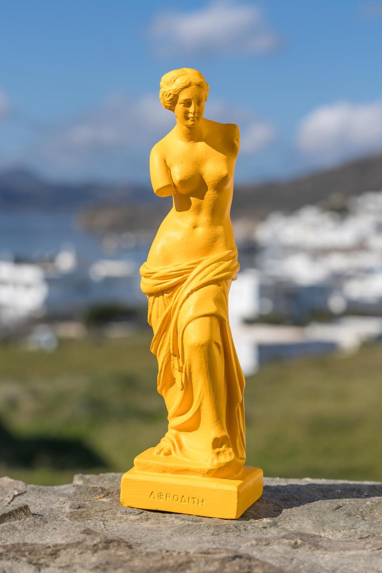 Afroessa Milos Adamantas  Buitenkant foto